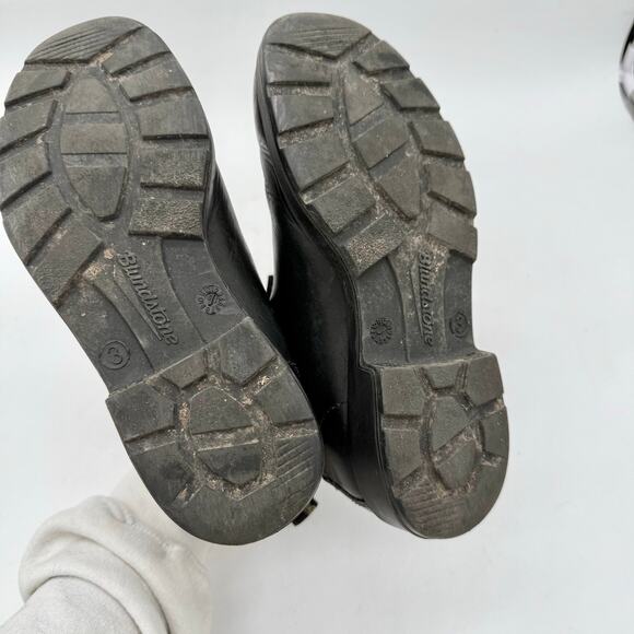 Blundstone Classic Black Leather Pull-On Chelsea Boots Women's Size 6 - Picture 8 of 8